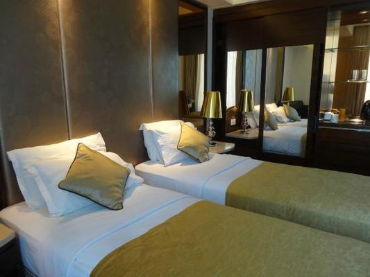 Flute Boutique Hotel